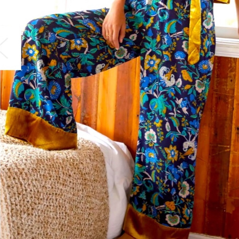 -Anthropologie Clara Velvet-Trimmed Lounge Pants in Turquoise / Floral - a must